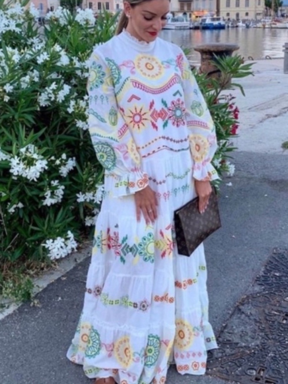 Zara White Maxi Dress with Multicolor Embroidery